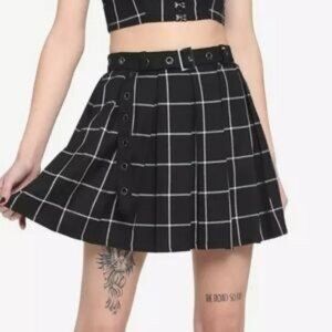 Hot Topic Women's Punk Goth Black Plaid Mini Skirt - Large